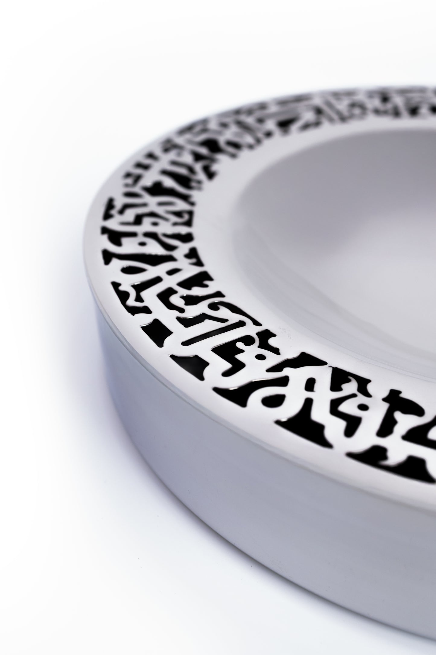 Kofi Sculptural Ashtray